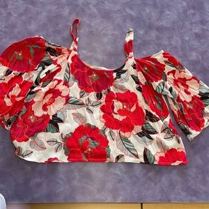 Cup cakes & cashmere cropped blouse